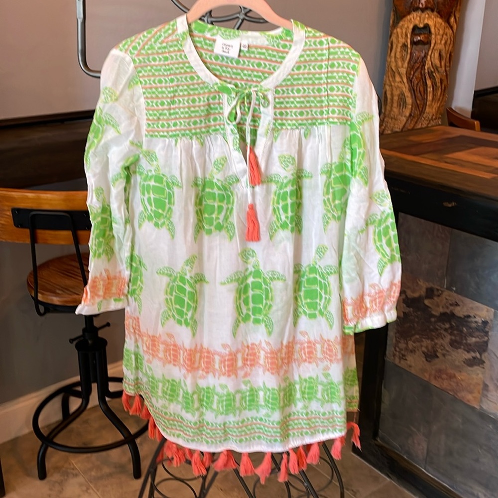 Crown & Ivy Beach. Size XS